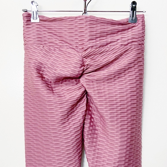 TikTok Butt Leggings Mauve Pink Small - Picture 6 of 7